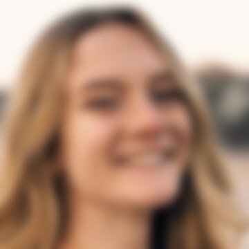 Babysitter Pauline aus 53121 Bonn